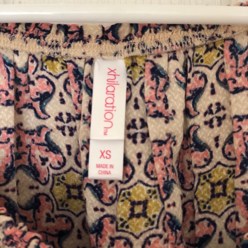 Patterned Tank/Off Shoulder Top - Picture 4 of 5